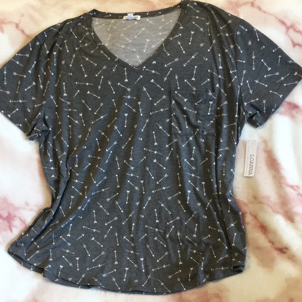 Grey & White Love Arrow Print Plus Size 2X Knit Tee Shirt by Loanna NWT Blend